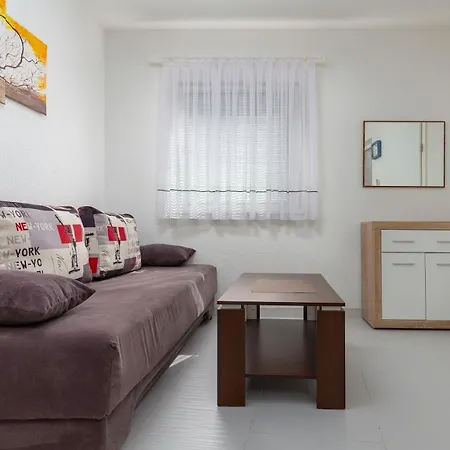 Top Central Apartments Pola