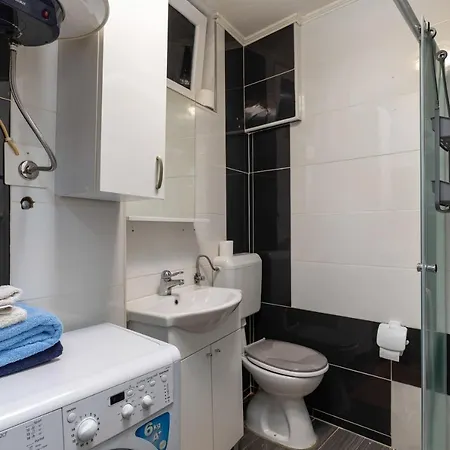 Top Central Apartments Appartamento Pola